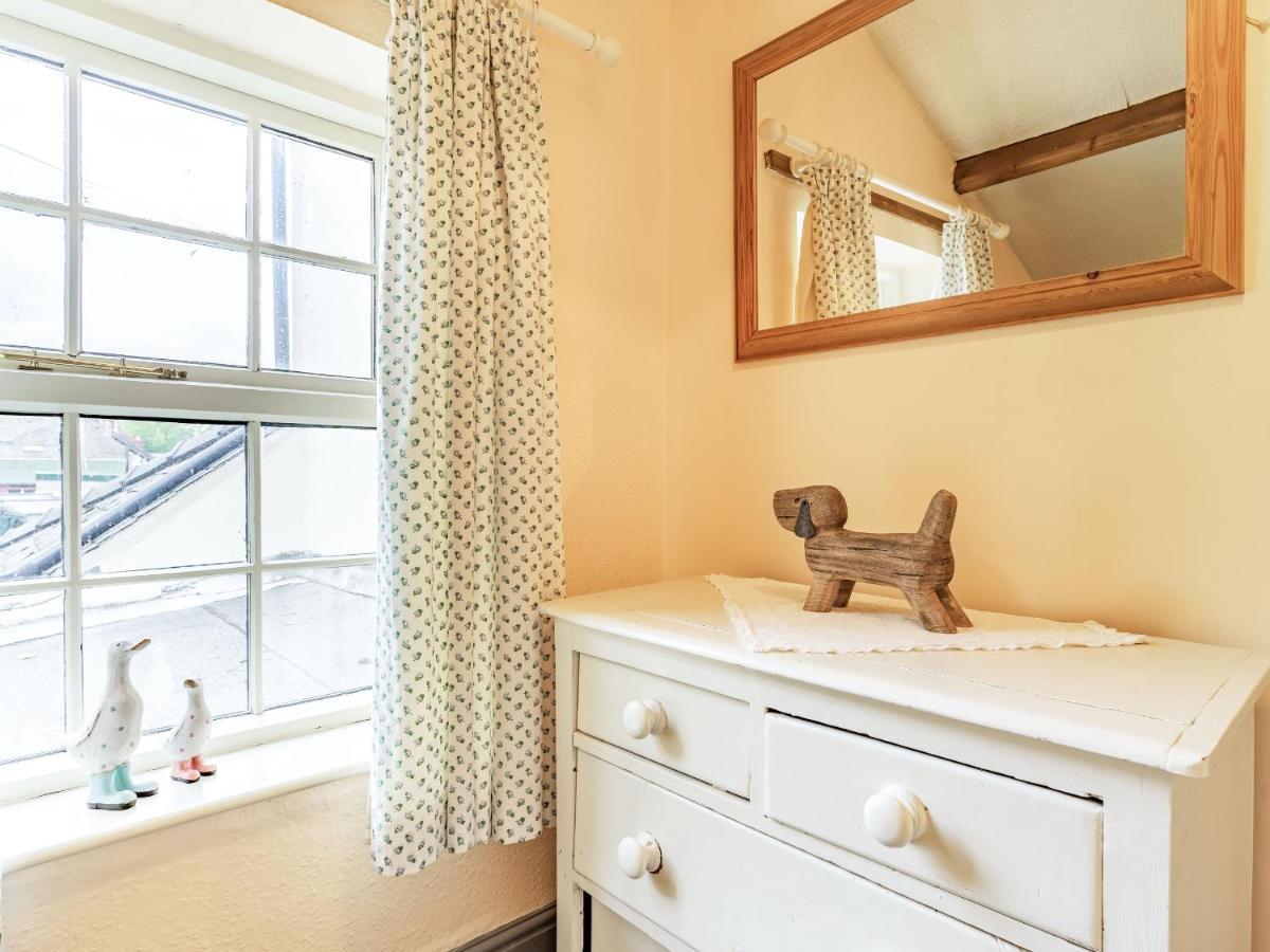Wychwood Villa Whitby Bagian luar foto